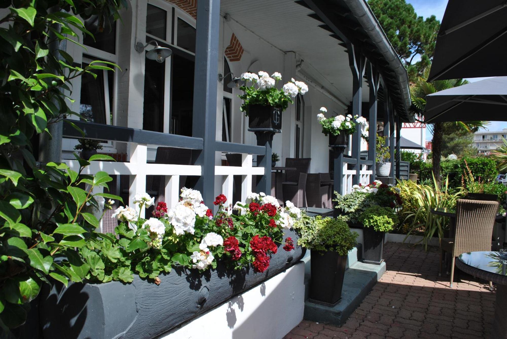 Hotel Ty Gwenn La Baule Exterior photo